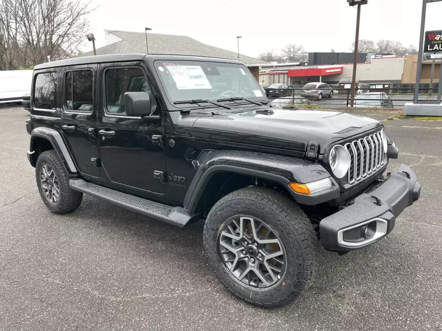 2025 Jeep Wrangler Sahara photo 1