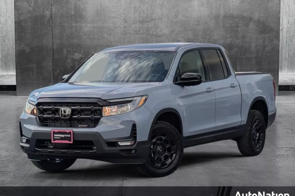 2025 Honda Ridgeline Sport photo 1