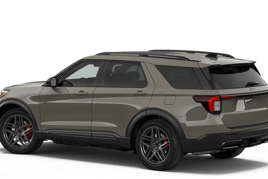 2026 Ford Explorer ST-Line photo 1