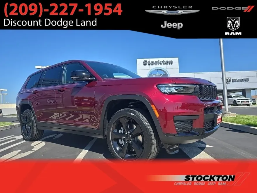 2025 Jeep Grand Cherokee Laredo Altitude photo 1