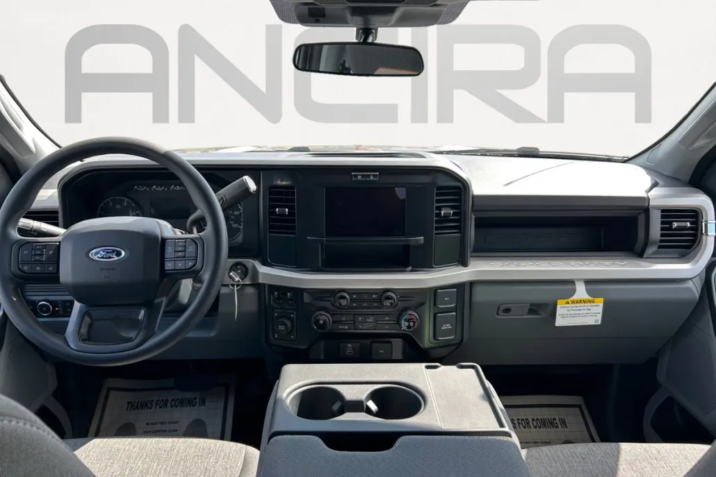 2025 Ford F-250 XL photo 1