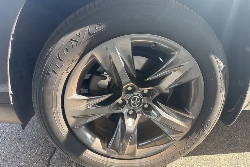 2018 Toyota Highlander Limited Platinum photo 1