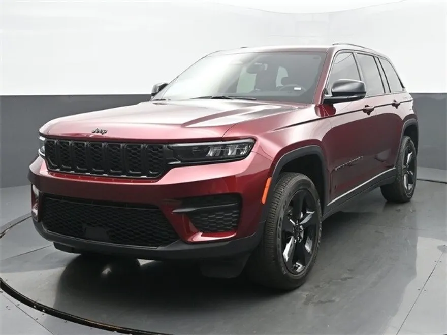 2023 Jeep Grand Cherokee Altitude photo 1