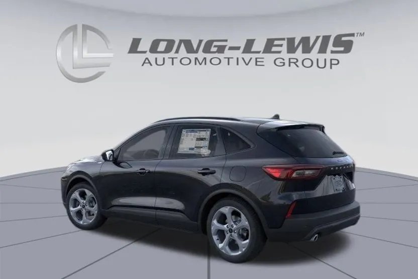 2026 Ford Escape ST-Line photo 1