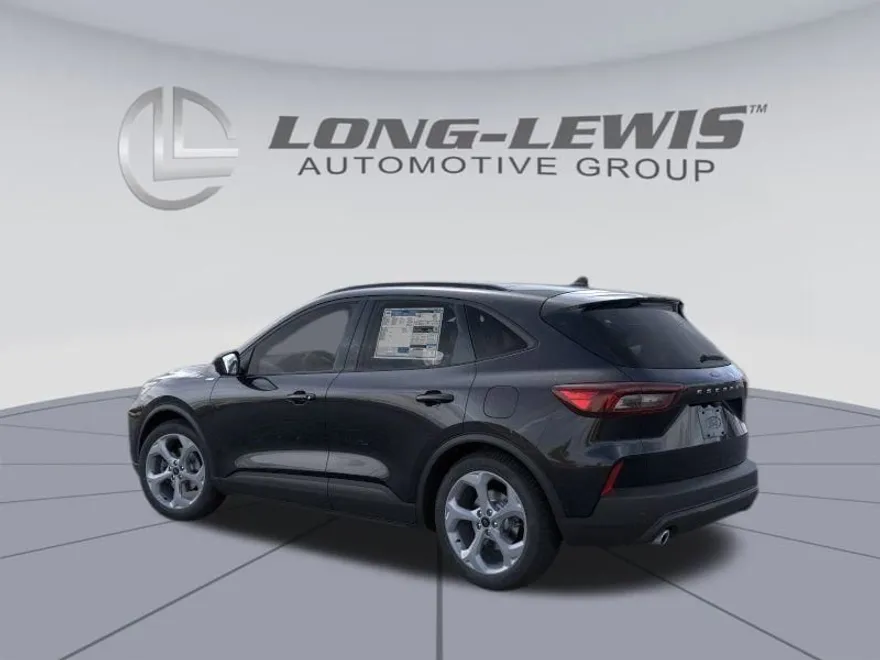 2026 Ford Escape ST-Line photo 1