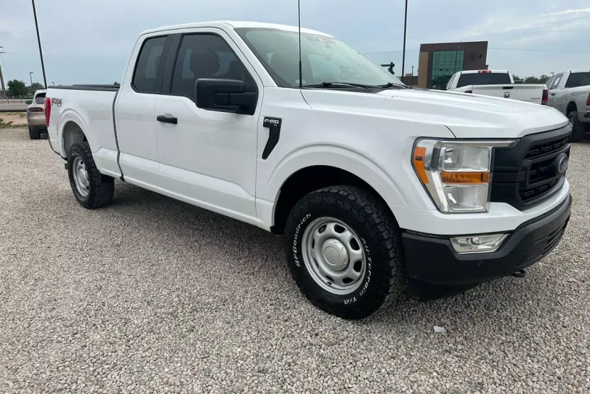 2022 Ford F-150 XL photo 1
