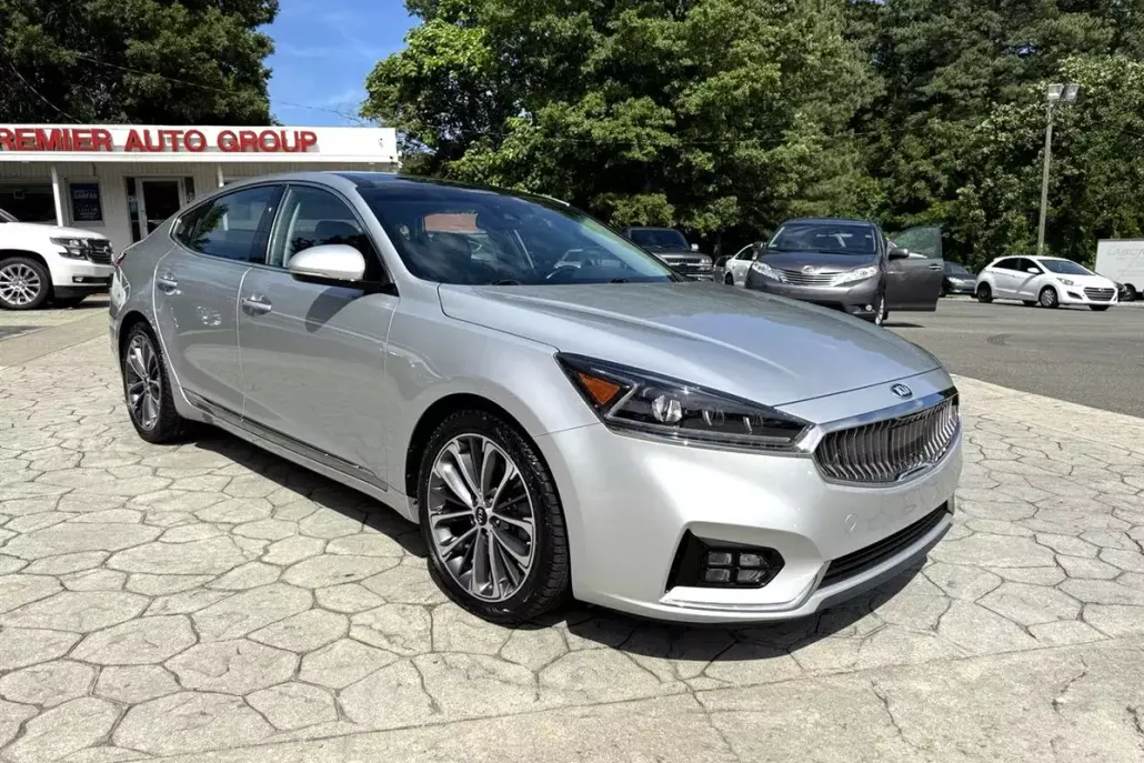 2018 Kia Cadenza Technology photo 1