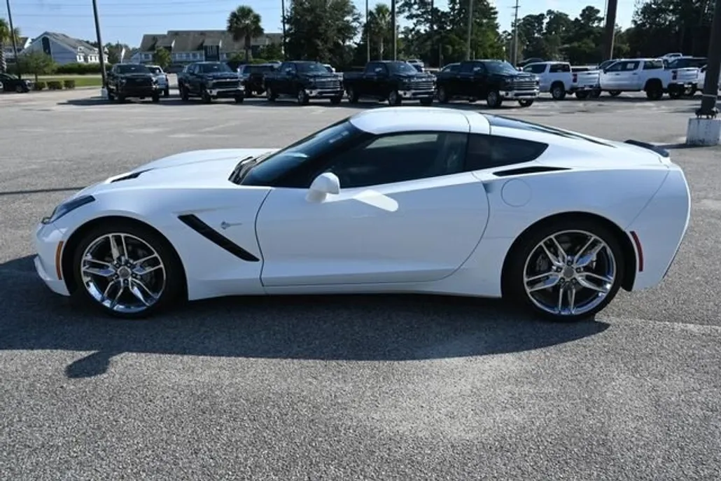 2019 Chevrolet Corvette Stingray 1LT photo 1