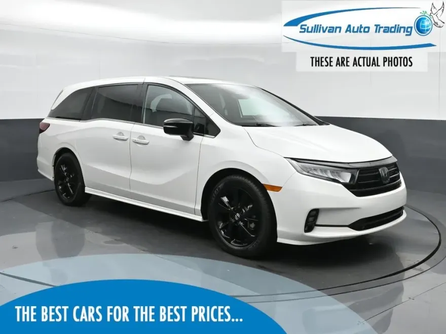 2023 Honda Odyssey Sport photo 1