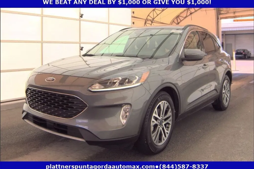 2022 Ford Escape SEL photo 1