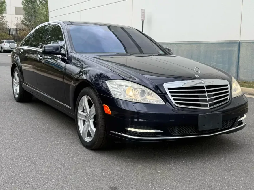 2010 Mercedes Benz S 550 4MATIC photo 1