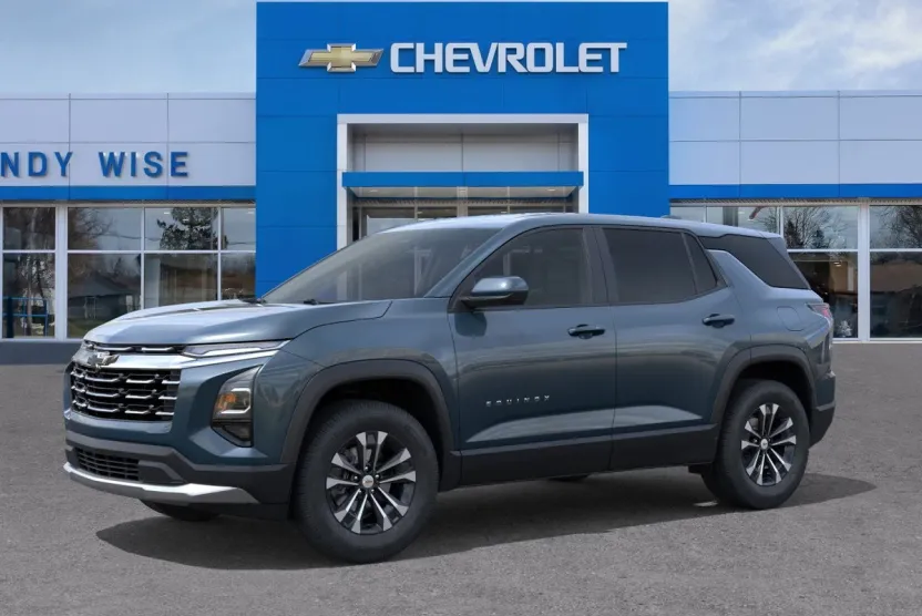 2026 Chevrolet Equinox LT photo 1