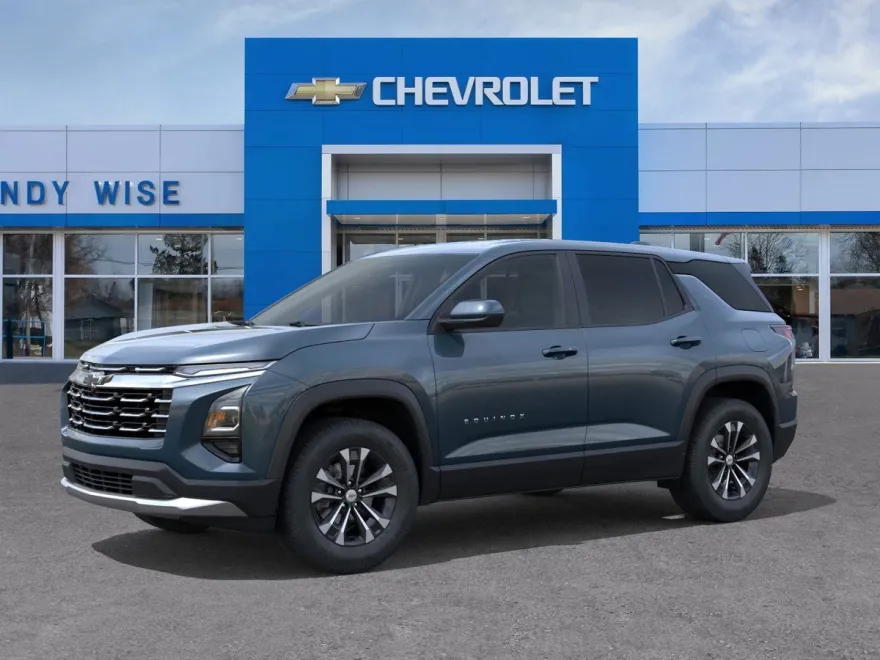 2026 Chevrolet Equinox LT photo 1