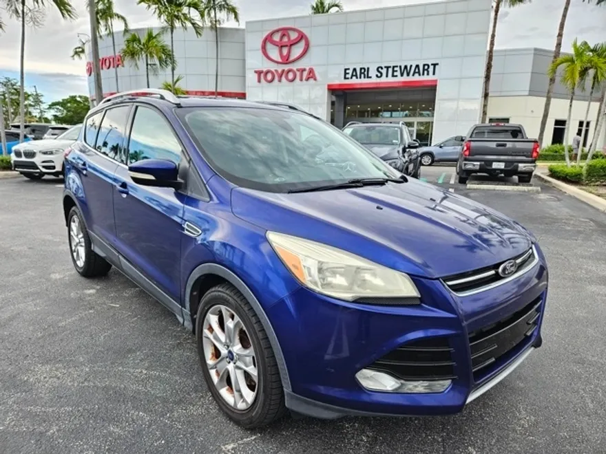 2014 Ford Escape Titanium photo 1