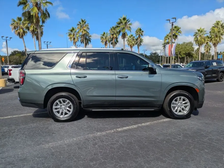 2024 Chevrolet Tahoe LS photo 1