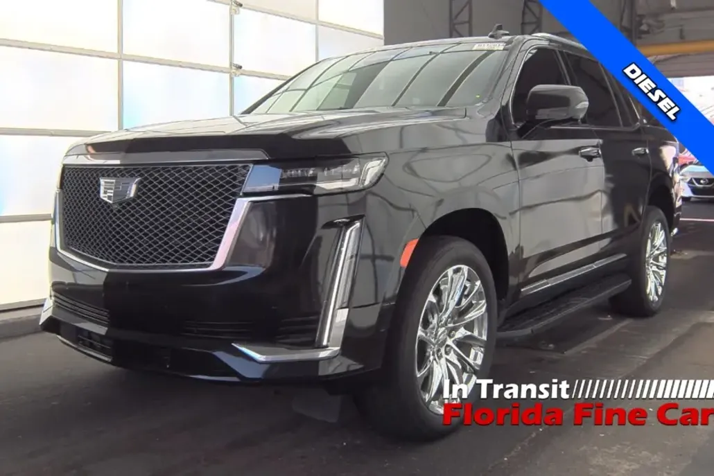 2023 Cadillac Escalade Premium Luxury photo 1