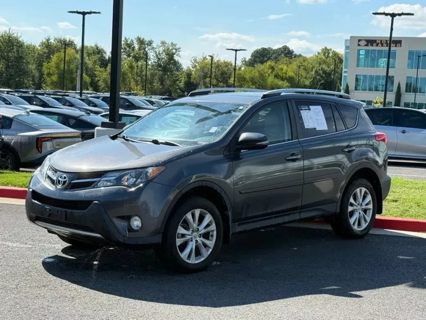 2013 Toyota RAV4 Limited photo 1