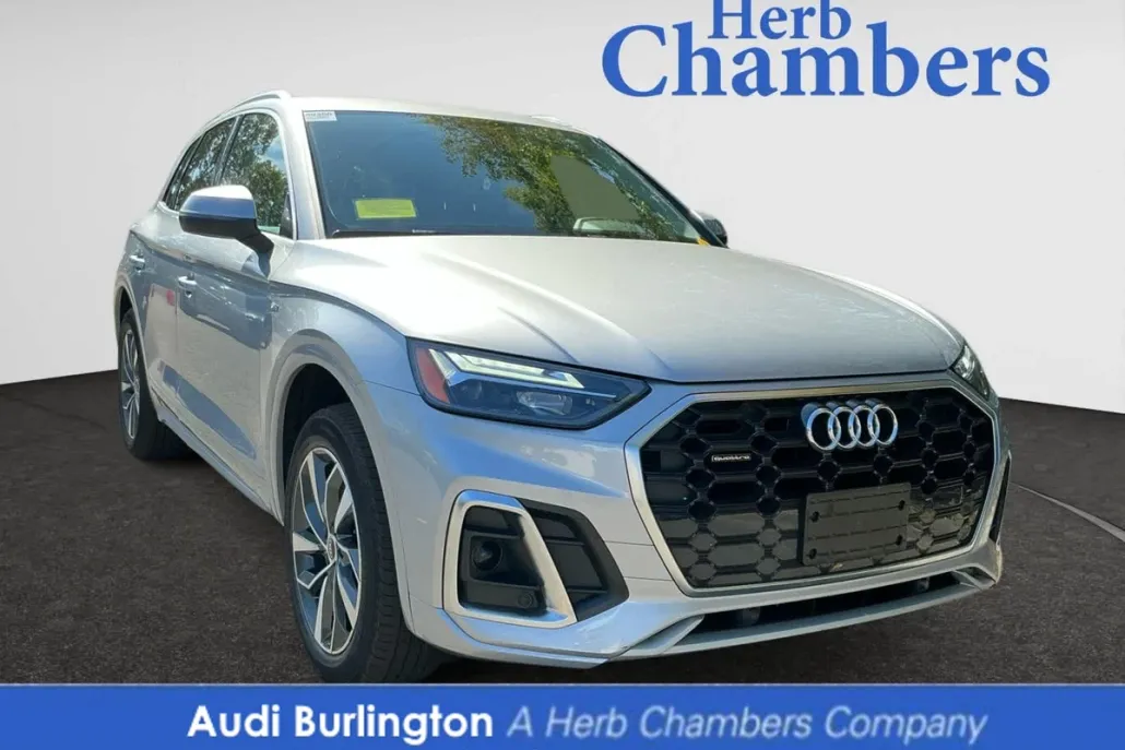 2022 Audi Q5 S line Premium photo 1