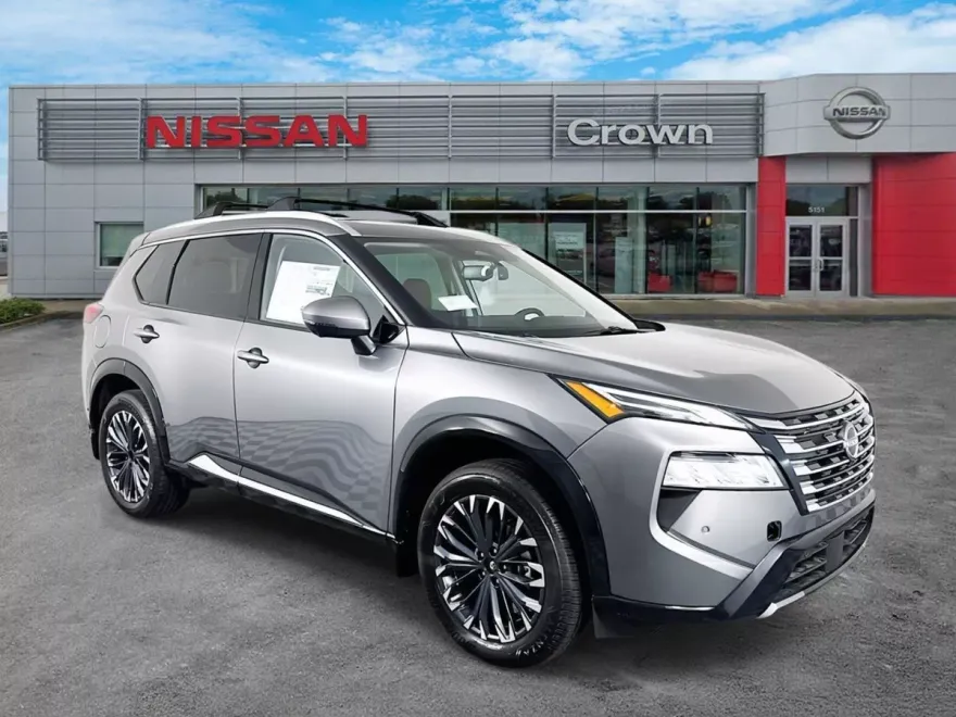 2025 Nissan Rogue Platinum photo 1