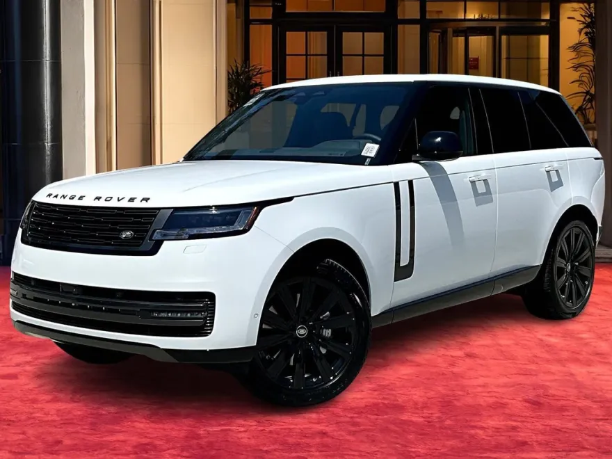 2025 Land Rover Range Rover SE photo 1