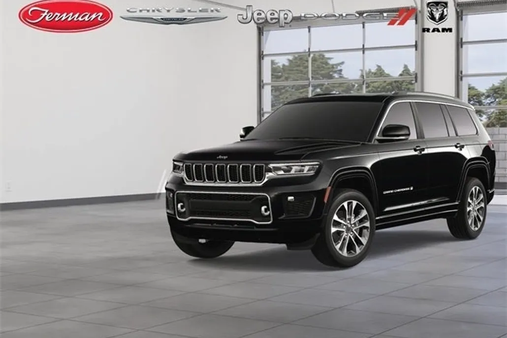 2025 Jeep Grand Cherokee Overland photo 1