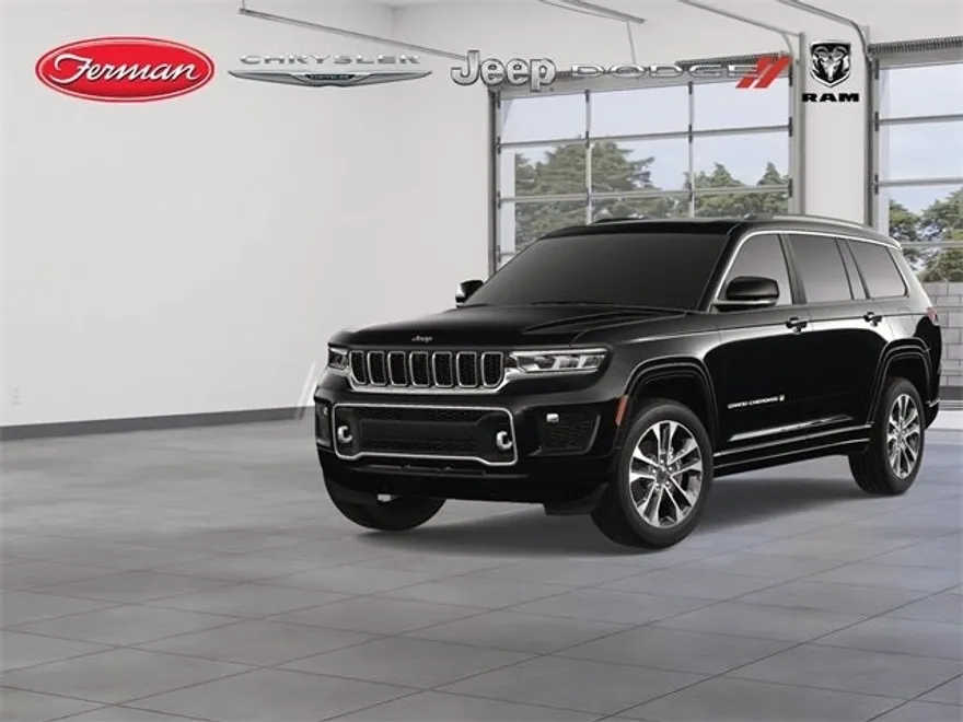 2025 Jeep Grand Cherokee Overland photo 1
