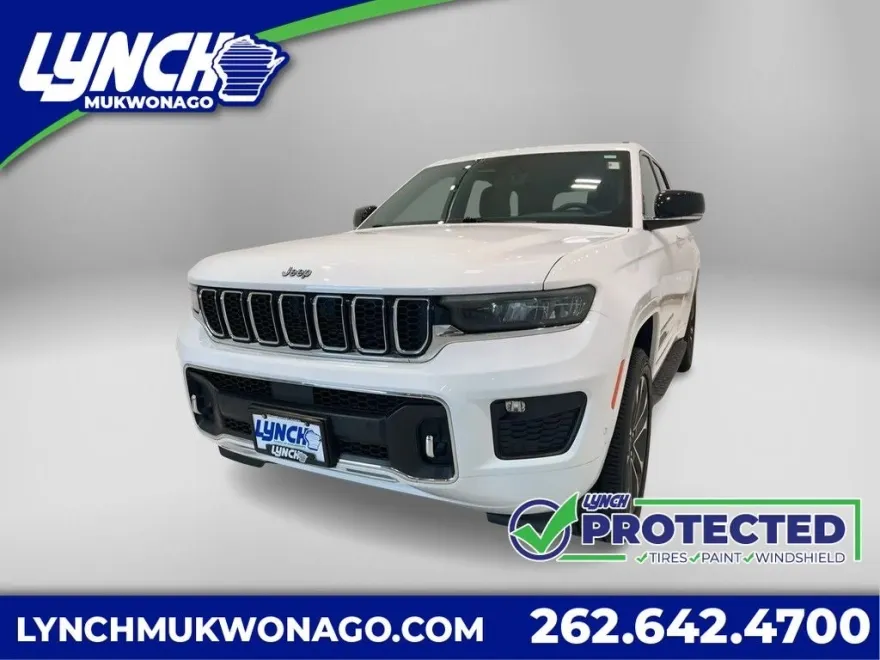 2023 Jeep Grand Cherokee Overland photo 1