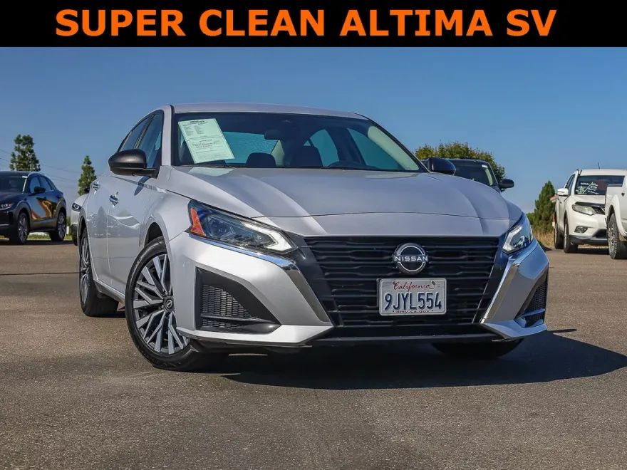 2024 Nissan Altima 2.5 SV photo 1