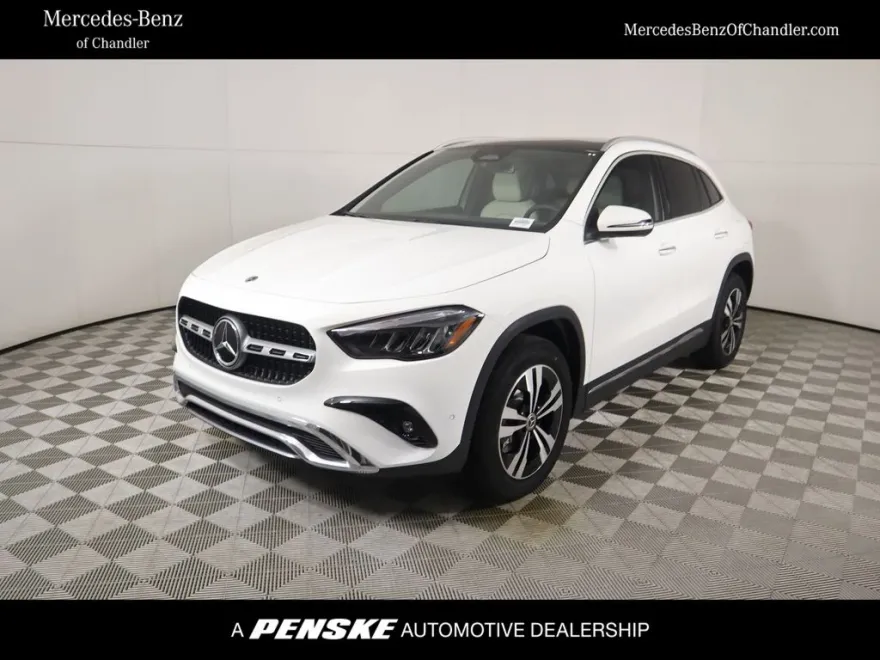 2026 Mercedes Benz GLA 250 photo 1