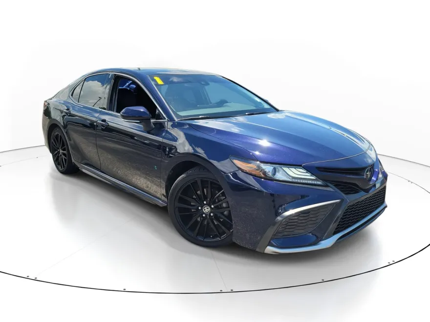 2021 Toyota Camry XSE photo 1