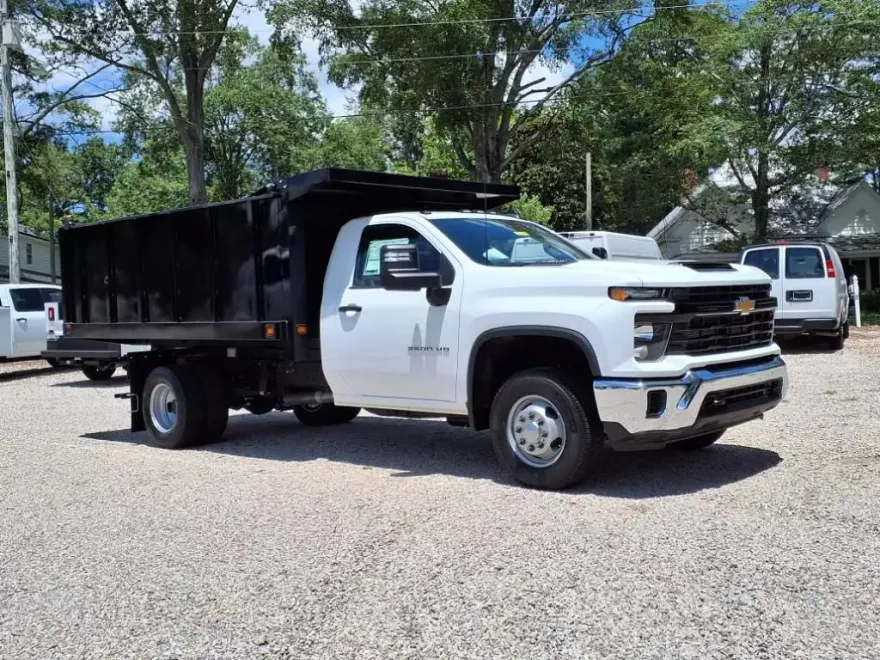 2025 Chevrolet Silverado 3500HD Work Truck photo 1