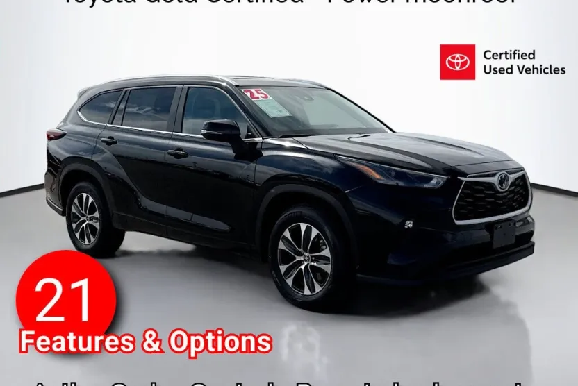 2025 Toyota Highlander XLE photo 1