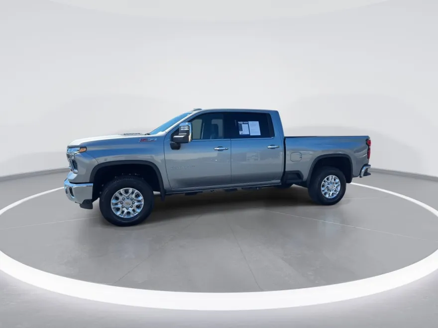 2025 Chevrolet Silverado 2500HD LTZ photo 1