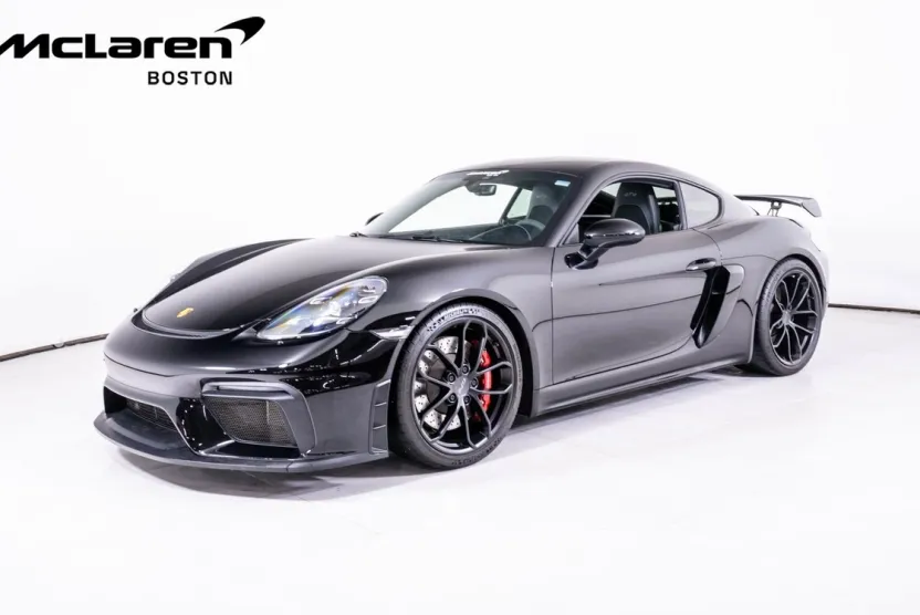 2021 Porsche Cayman GT4 photo 1