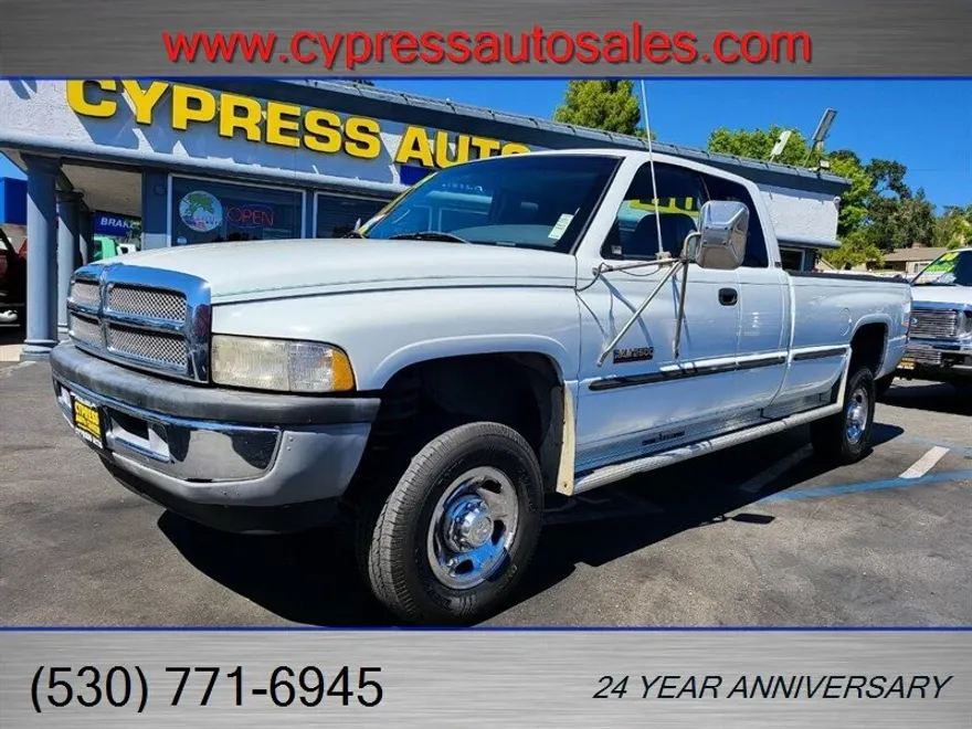 1999 Dodge Ram Laramie SLT photo 1