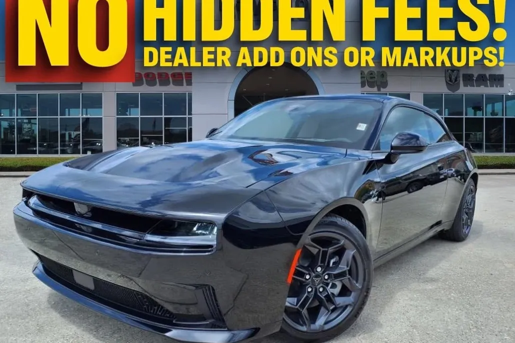 2025 Dodge Charger R/T photo 1