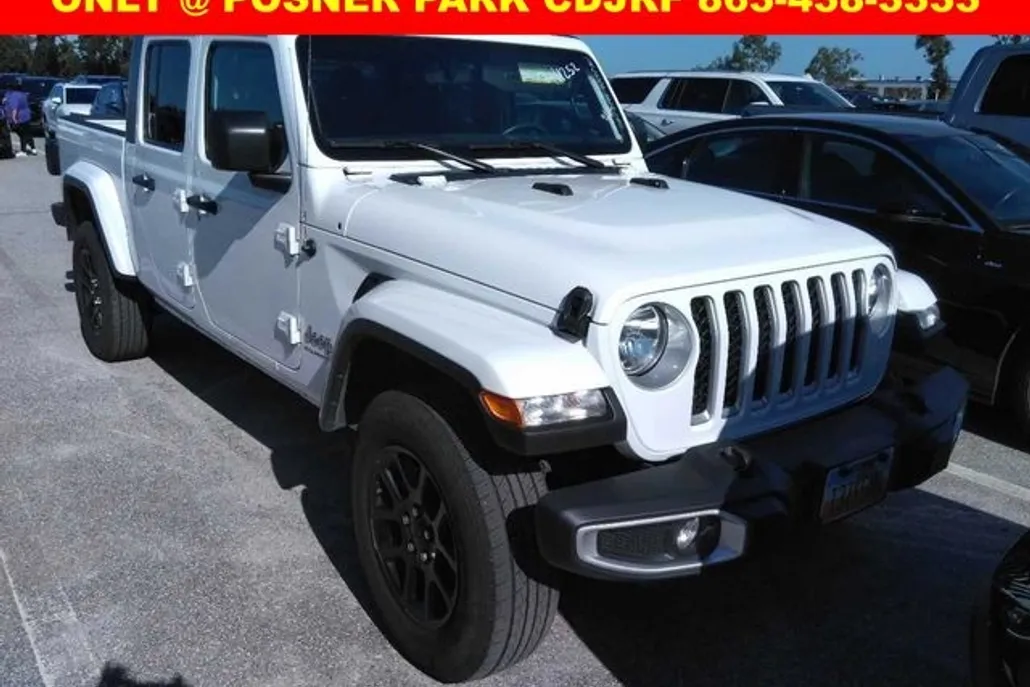2023 Jeep Gladiator Overland photo 1