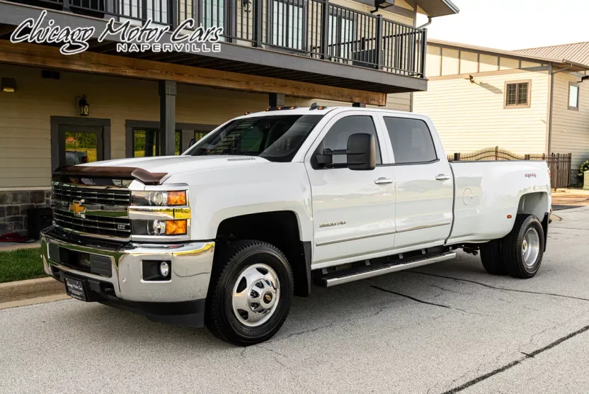 2015 Chevrolet Silverado 3500HD LTZ photo 1