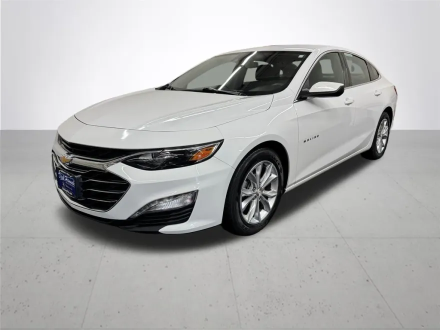 2023 Chevrolet Malibu 1LT photo 1