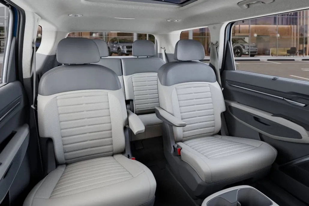 2026 Kia EV9 Land photo 1