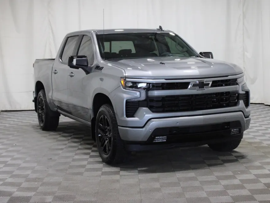 2025 Chevrolet Silverado 1500 RST photo 1