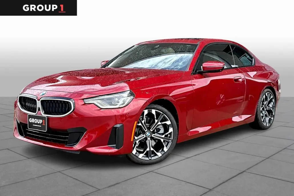 2025 Bmw 230i photo 1