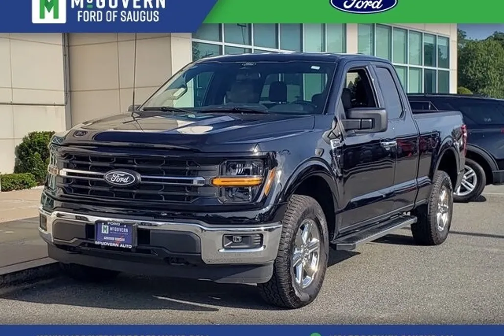 2025 Ford F-150 XLT photo 1