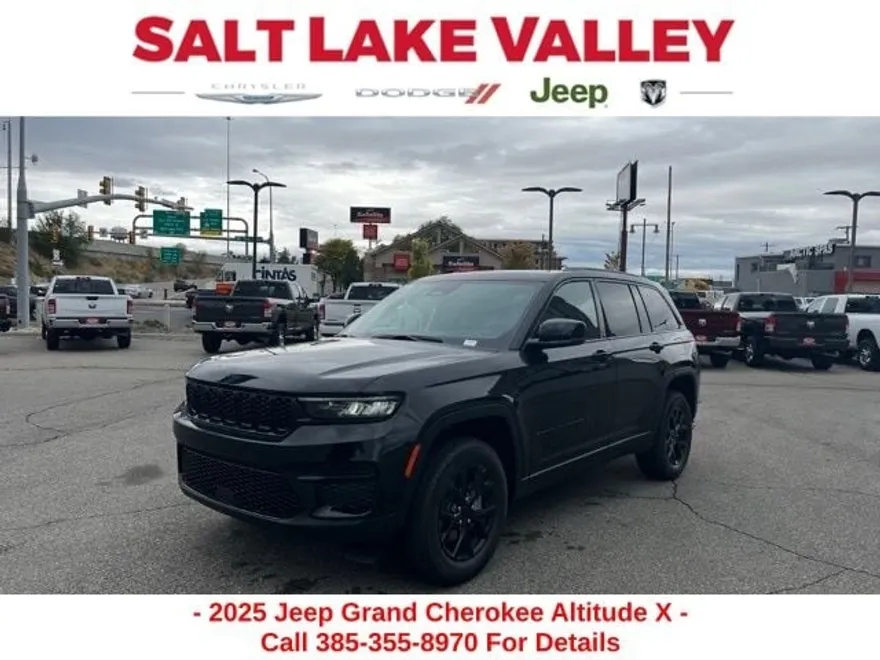 2025 Jeep Grand Cherokee Altitude photo 1