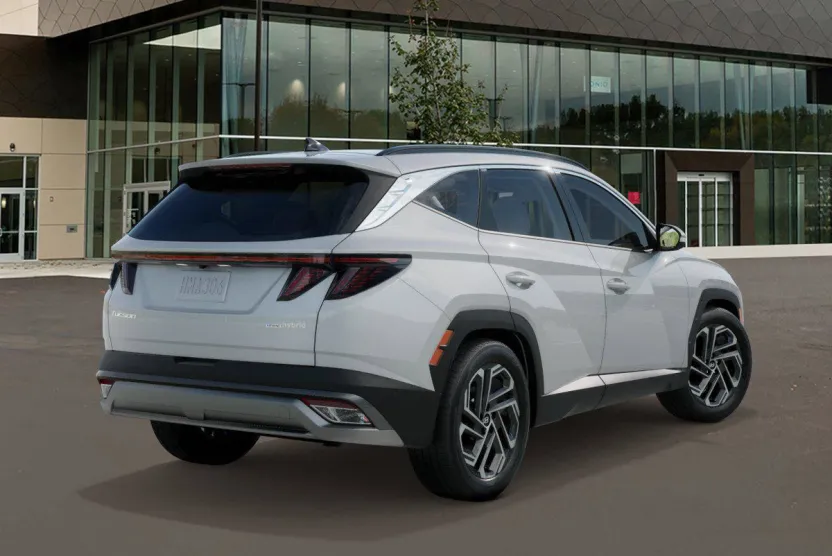 2026 Hyundai Tucson Hybrid Limited photo 1
