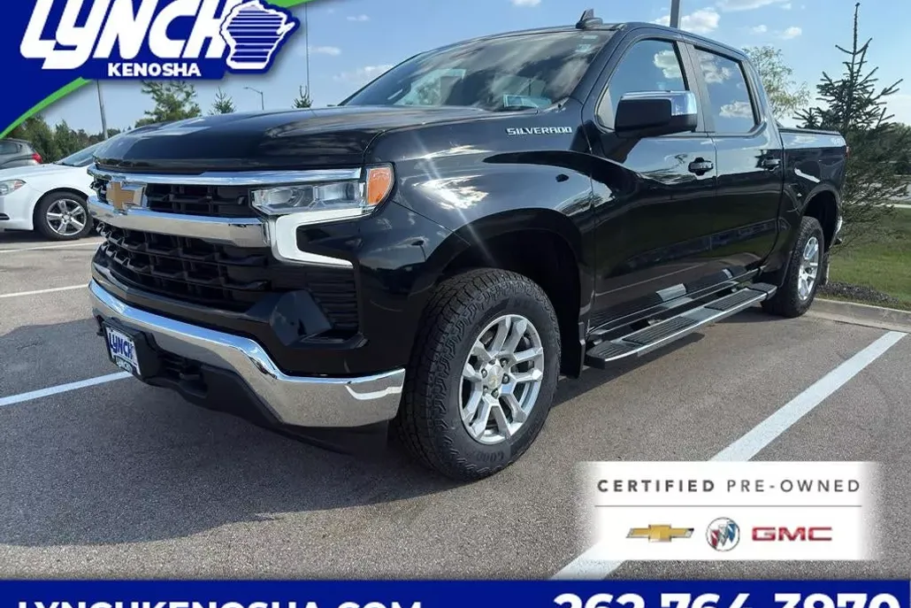 2022 Chevrolet Silverado 1500 LT photo 1