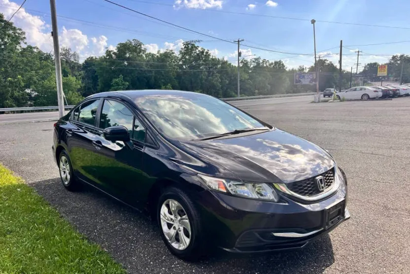 2014 Honda Civic LX photo 1