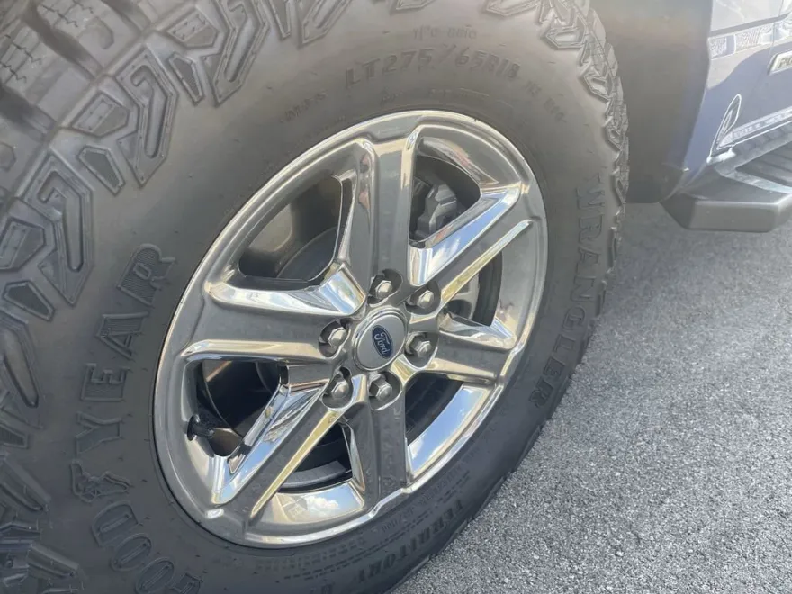2024 Ford F-150 XLT photo 1