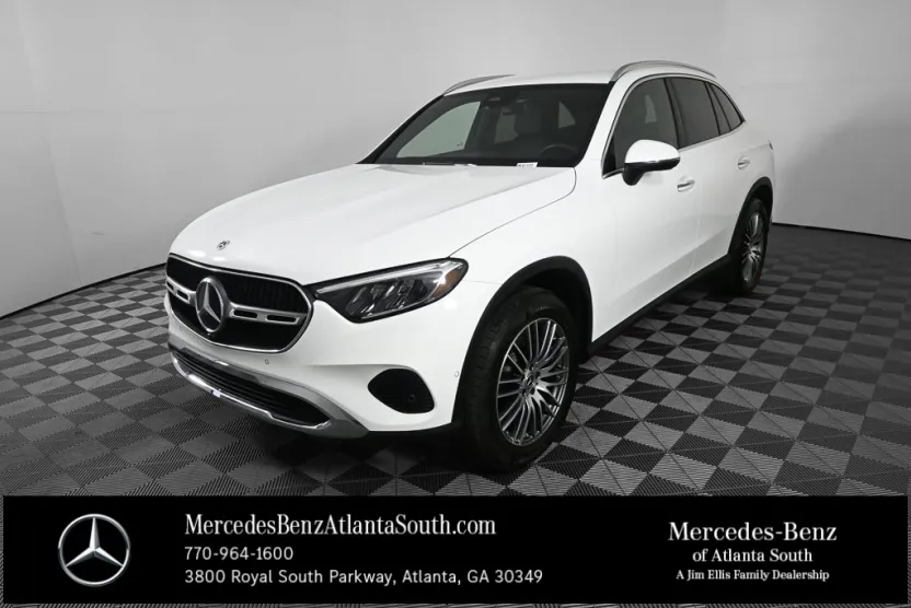 2025 Mercedes Benz GLC 300 photo 1