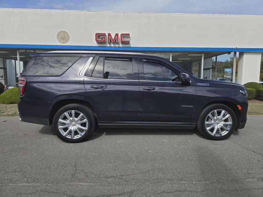 2022 Chevrolet Tahoe High Country photo 1